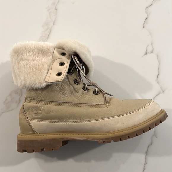 TIMBERLAND 8-inch Premium Leather Shearling Lined Boots - Picture 1 of 11